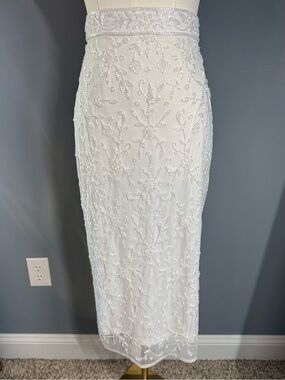 NWT Mac Duggal Ivory Beaded Pencil Skirt - Size 4